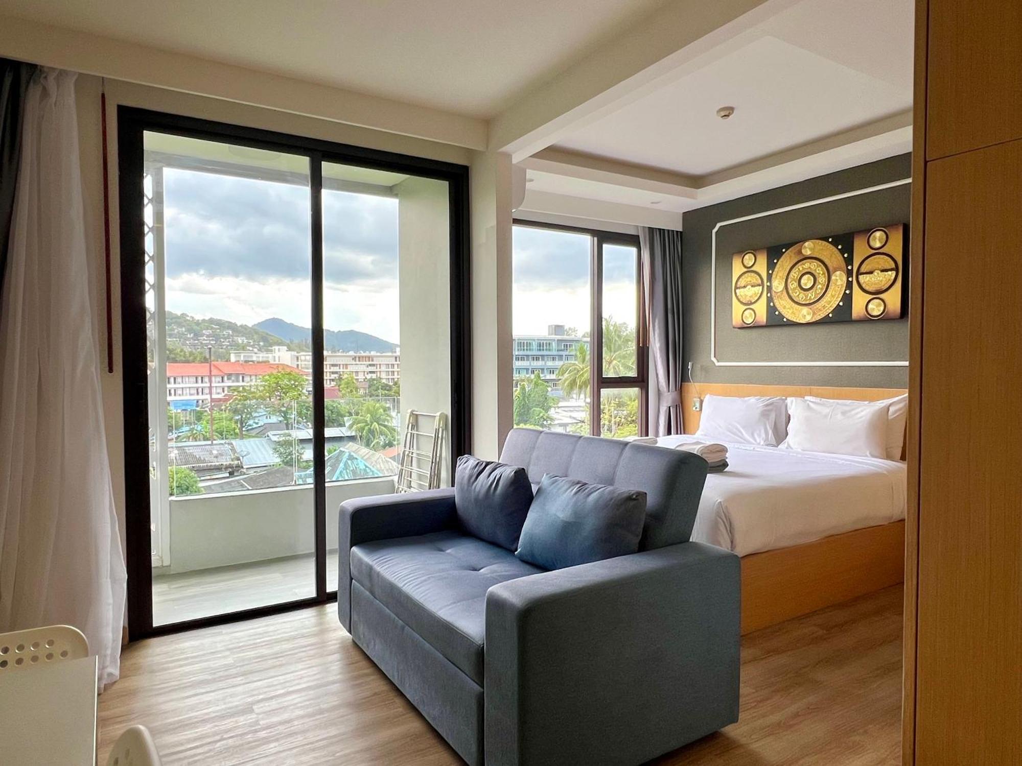 Aristo 2 Phuket By Resava Aparthotel Exterior photo
